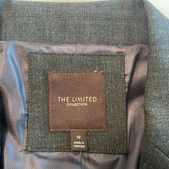 Beautiful Gray Blazer - New With Tags! - Picture 4 of 4